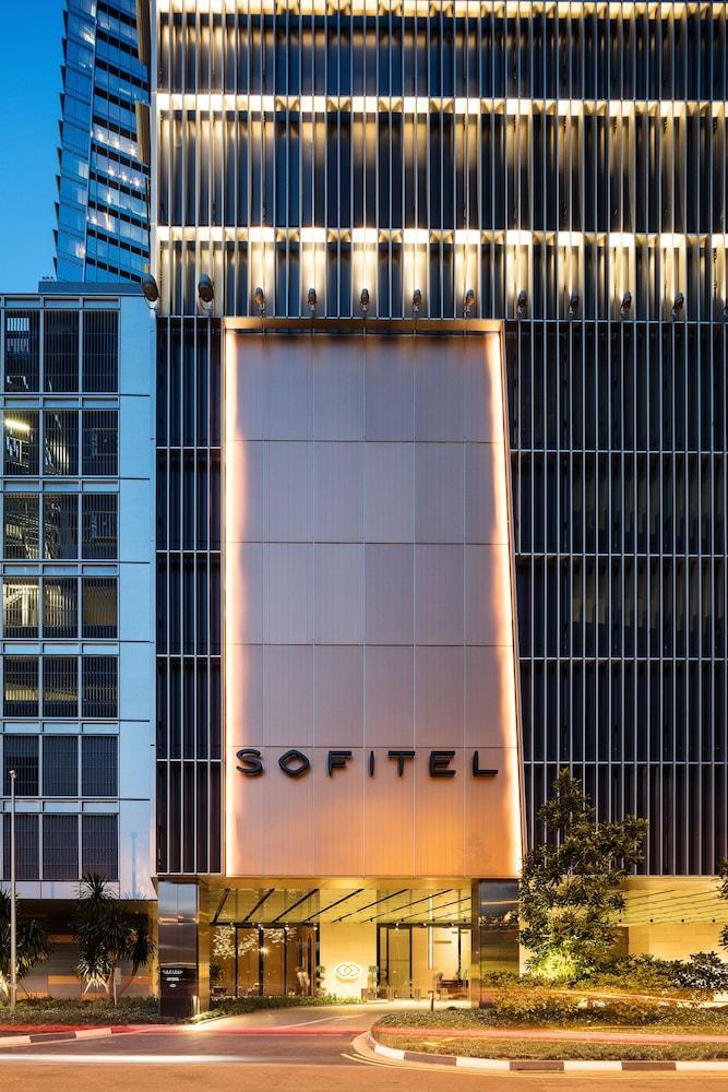 Sofitel Singapore City Centre Hotel Exterior photo